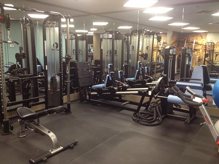 Спортивная комната на работе